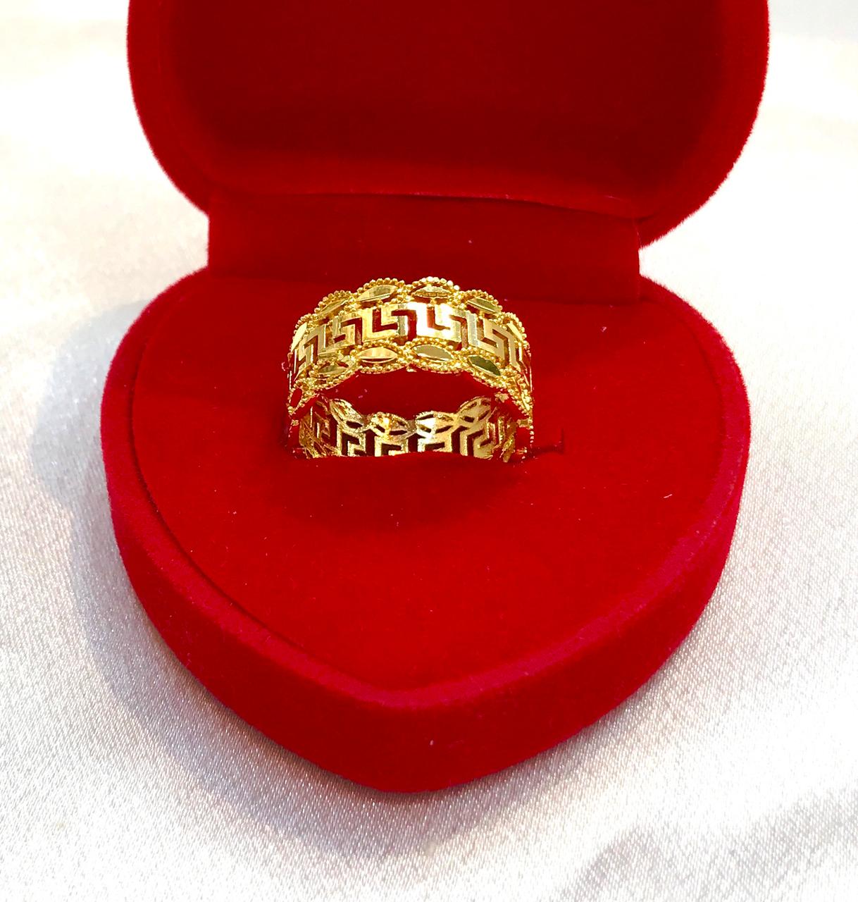 (Y2) Ring 10K Gold non-tarnish