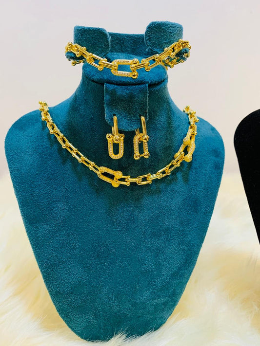 (Y7) 10 karat gold and non-tarnish